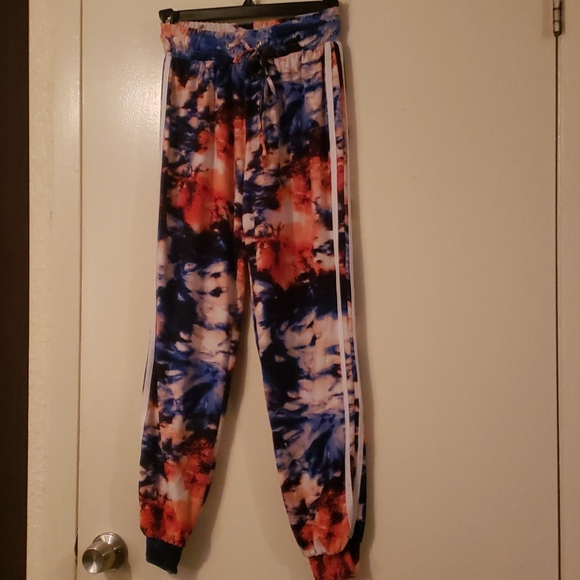 Eye Candy - Picture 4 of 4